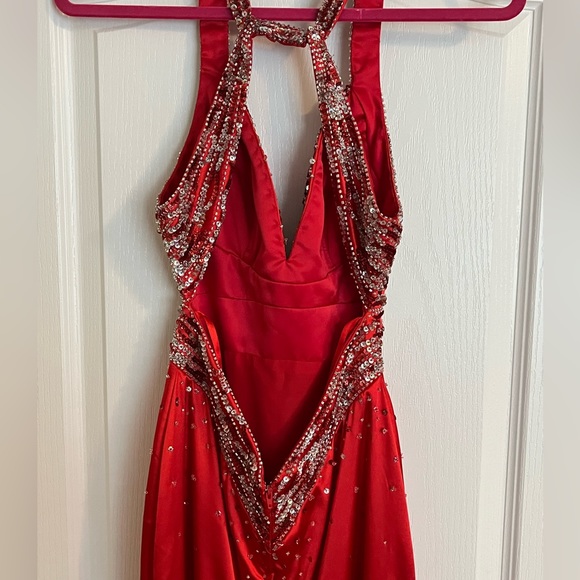 Prom / Formal Gown - Picture 4 of 11